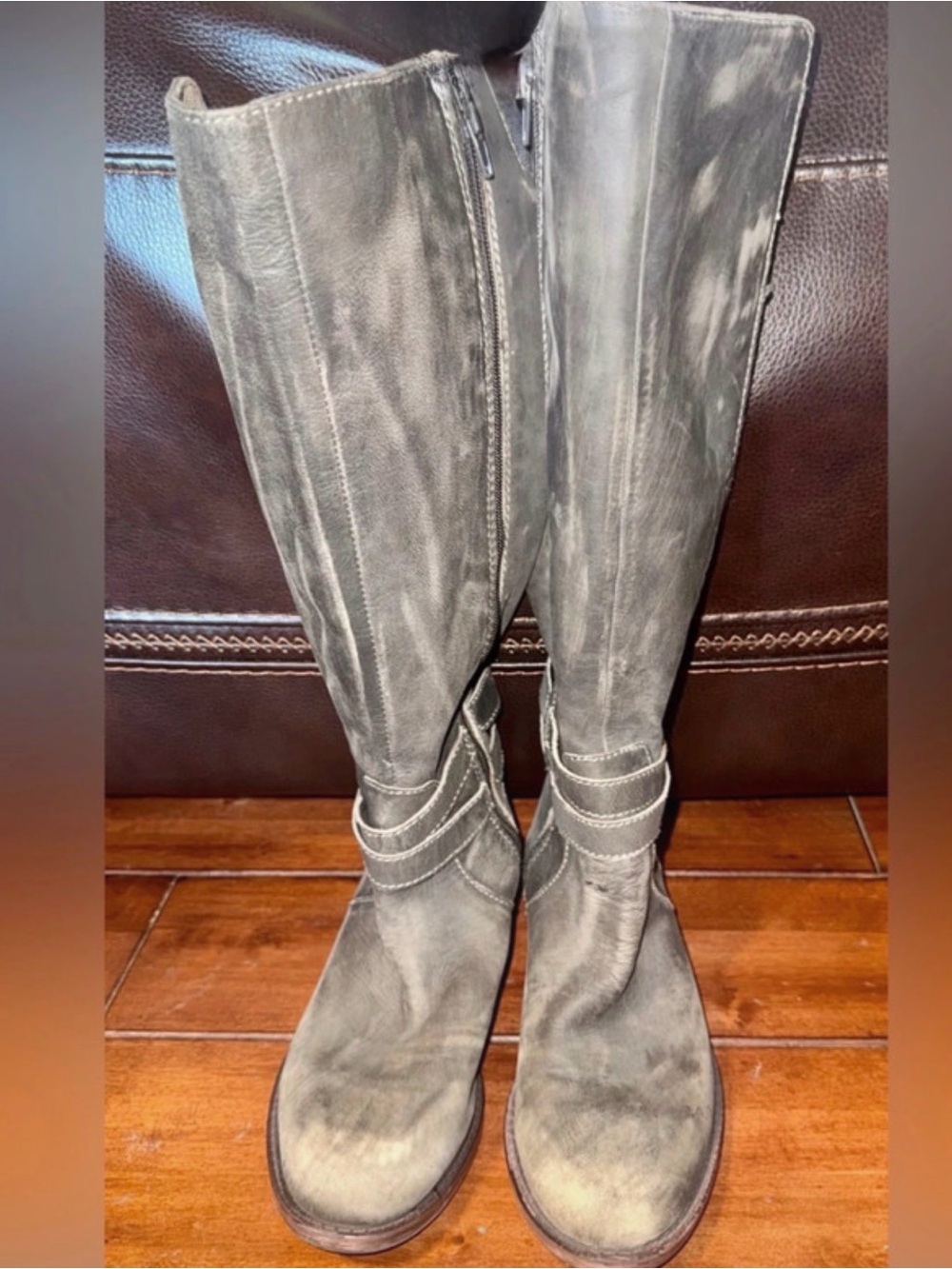 Lucky Brand Gray Distressed Tall Woman Riding Boots |Women’s Size: 8.5
